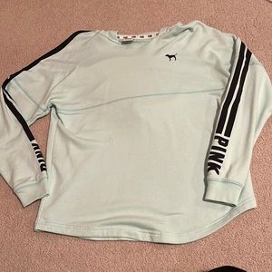 pink sweater size: small (runs big)